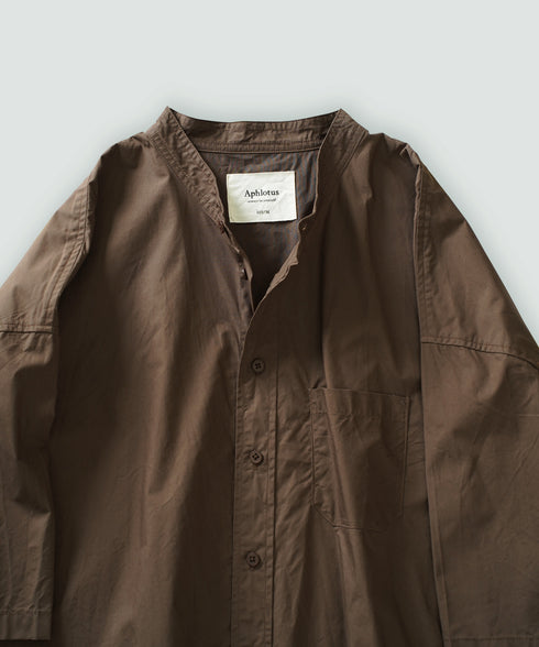 ブラウン衿ぐり