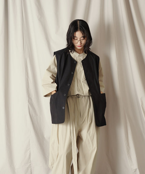 H169 / 着用サイズ: M*ブラック ジャンプスーツ:218015