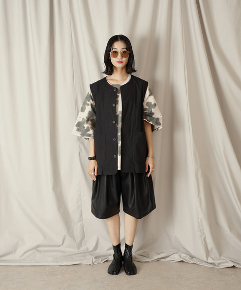 H169 / 着用サイズ: M*ブラック トップス:217620 ボトムス:217612