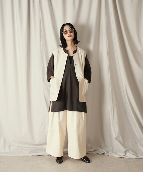 H169 / 着用サイズ:M オートミール 着用トップス:217642 着用ボトムス:217634