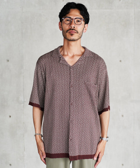 ブラウン MODEL : GO 180cm 66kg Lsize