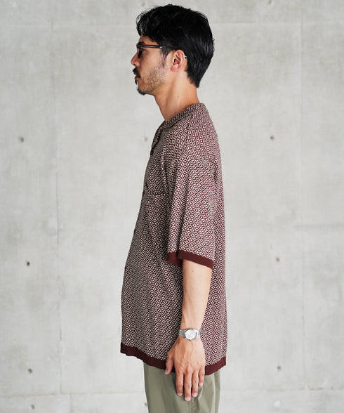 ブラウン MODEL : GO 180cm 66kg Lsize