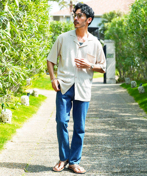 ライトベージュ MODEL : GO 180cm 66kg Lsize