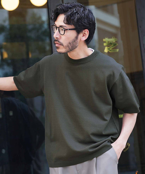 チャコールグレー MODEL : GO 180cm 66kg Lsize