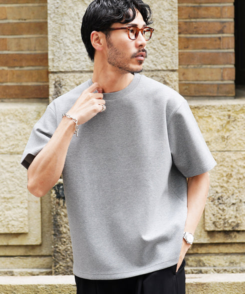 ミックスグレー MODEL : GO 180cm 66kg Lsize