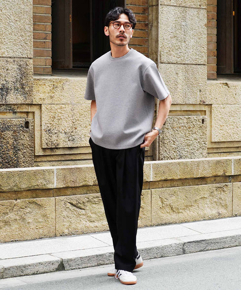 ミックスグレー MODEL : GO 180cm 66kg Lsize