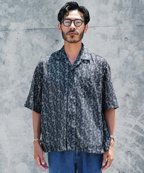 ブラックペイズリー MODEL : GO 180cm 66kg Lsize