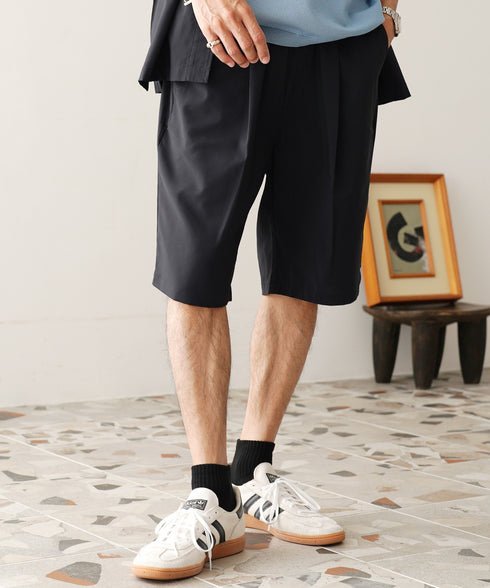 ブラック MODEL : GO 180cm 66kg Lsize