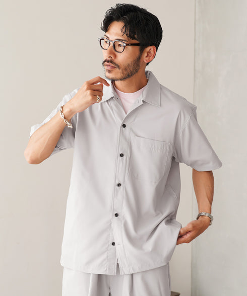 ライトグレージュ MODEL : GO 180cm 66kg Lsize