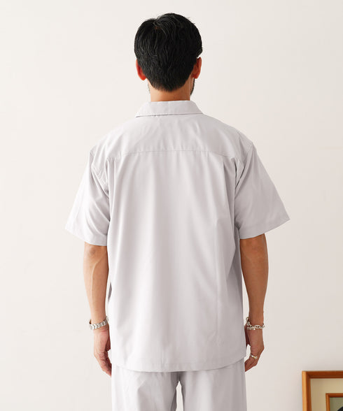 ライトグレージュ MODEL : GO 180cm 66kg Lsize