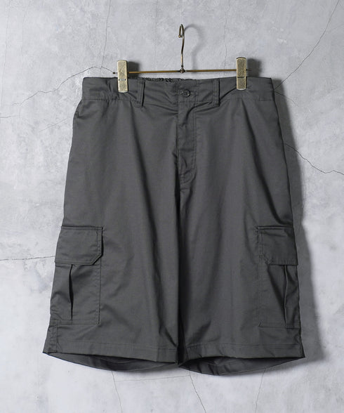 チャコールグレー