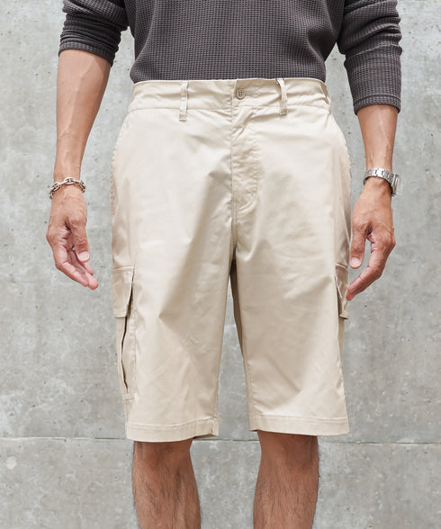 アイボリー MODEL : GO 180cm 66kg Lsize