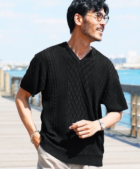 Bブラック(Vネック) MODEL : GO 180cm 66kg Lsize