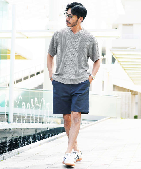 Bライトグレー(Vネック) MODEL : GO 180cm 66kg Lsize