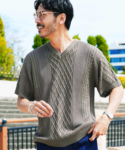 Bグレージュ(Vネック) MODEL : GO 180cm 66kg Lsize