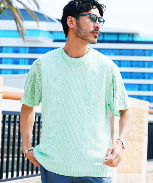 Aペールグリーン(クルーネック) MODEL : GO 180cm 66kg Lsize