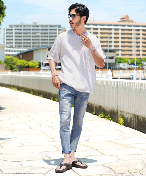 ホワイト MODEL : GO 180cm 66kg Lsize