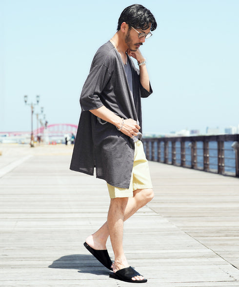 チャコールグレー MODEL : GO 180cm 66kg Lsize