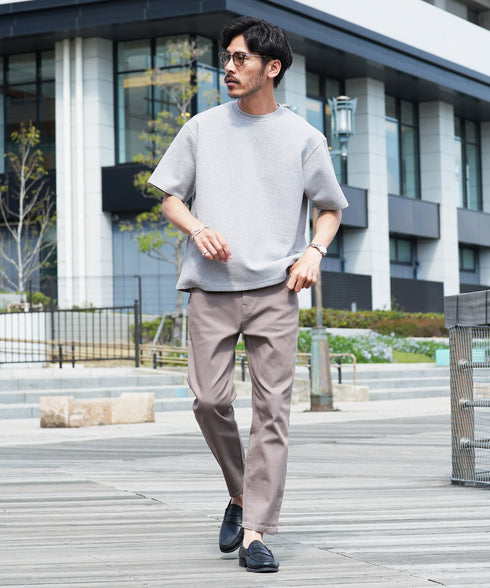 bグレージュ MODEL : GO 180cm 66kg Lsize