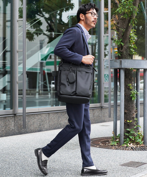 2WAY ヘルメットバッグ トート ショルダー ポーチ付き 多機能ポケット