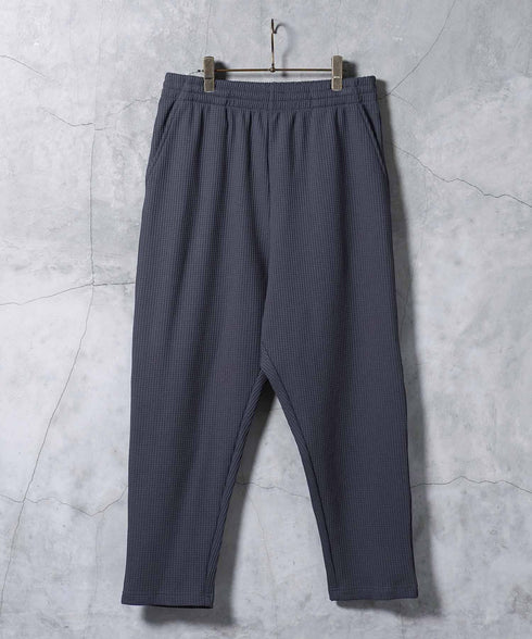 グレー MODEL : GO 180cm 66kg Lsize