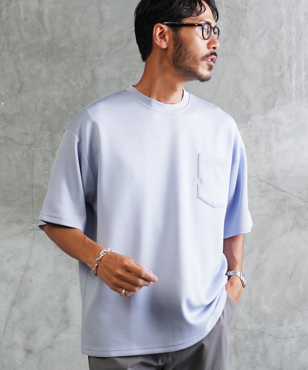 アイリスライトブルー MODEL : GO 180cm 66kg Lsize