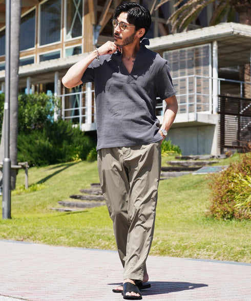 チャコールグレー MODEL : GO 180cm 66kg Lsize