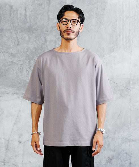 ライトグレー MODEL : GO 180cm 66kg Lsize