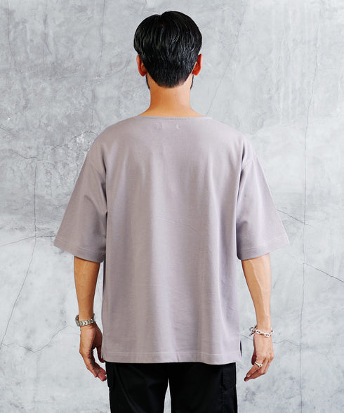 ライトグレー MODEL : GO 180cm 66kg Lsize