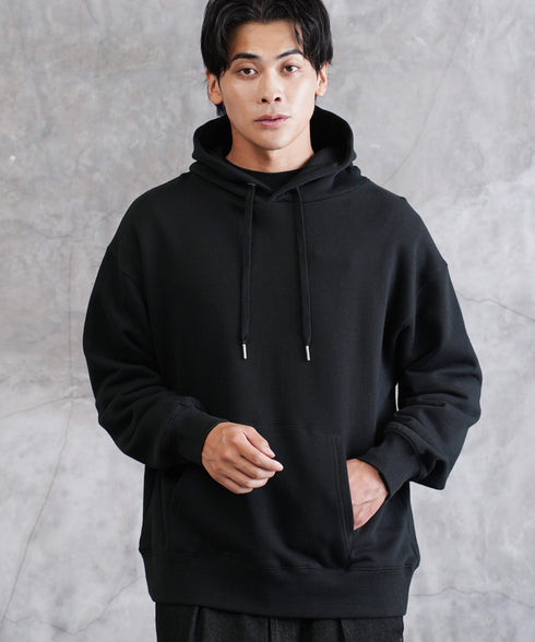 ブラック MODEL : RYO 183cm 71kg Lsize