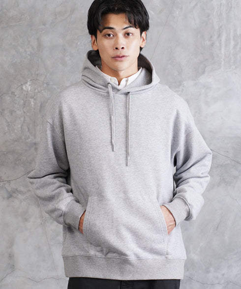 アッシュグレー MODEL : RYO 183cm 71kg Lsize