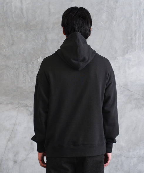 ブラック MODEL : RYO 183cm 71kg Lsize