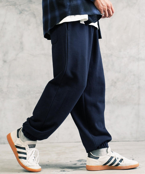 Aネイビー(ジョガー) MODEL : GO 180cm 66kg Lsize