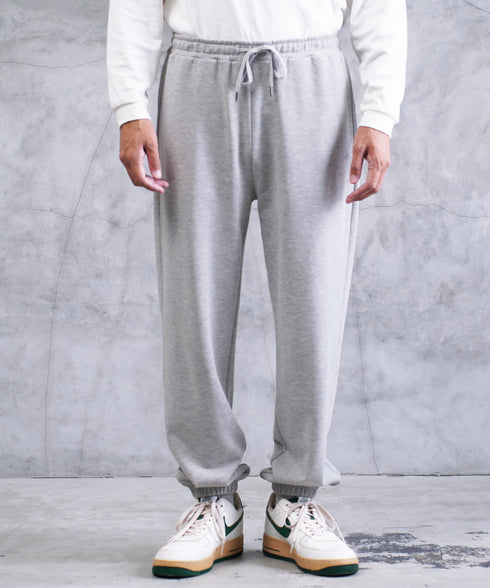 グレー B(レギュラー) MODEL : GO 180cm 66kg Lsize