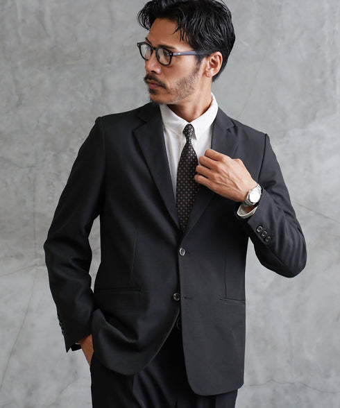 ブラック MODEL : GO 180cm 66kg Lsize