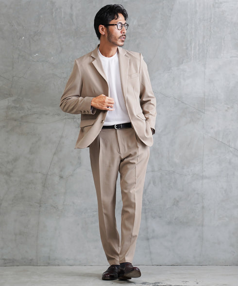 グレージュ MODEL : GO 180cm 66kg Lsize