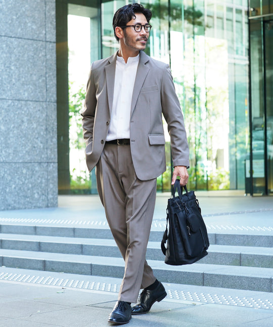 グレー MODEL : GO 180cm 66kg Lsize