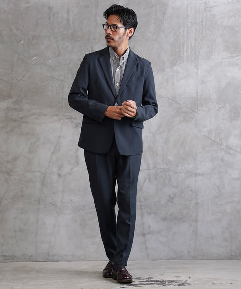 ネイビー MODEL : GO 180cm 66kg Lsize