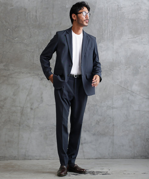 ネイビー MODEL : GO 180cm 66kg Lsize