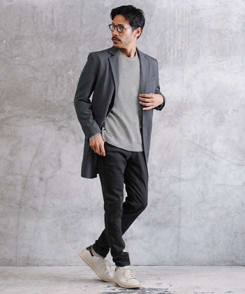 グレー MODEL : GO 180cm 66kg Lsize