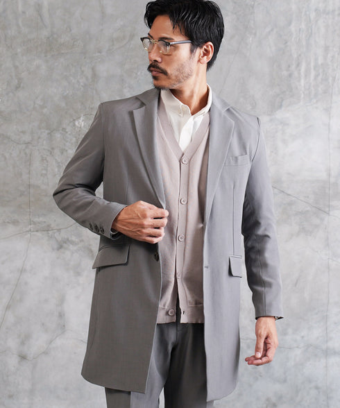 ライトグレー MODEL : GO 180cm 66kg Lsize