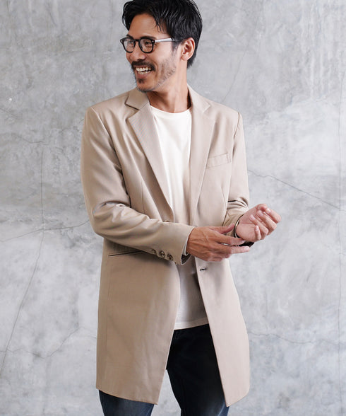 グレージュ MODEL : GO 180cm 66kg Lsize