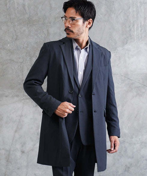 ネイビー MODEL : GO 180cm 66kg Lsize