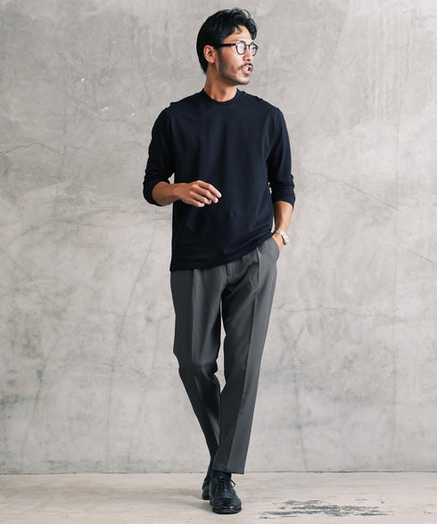 グレー MODEL : GO 180cm 66kg Lsize