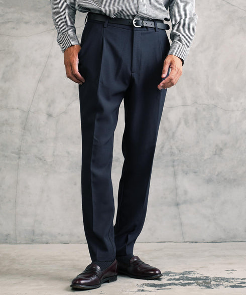 ネイビー MODEL : GO 180cm 66kg Lsize