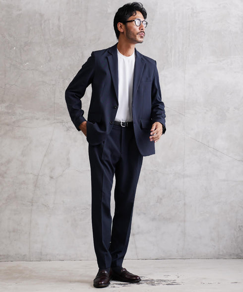 ネイビー MODEL : GO 180cm 66kg Lsize