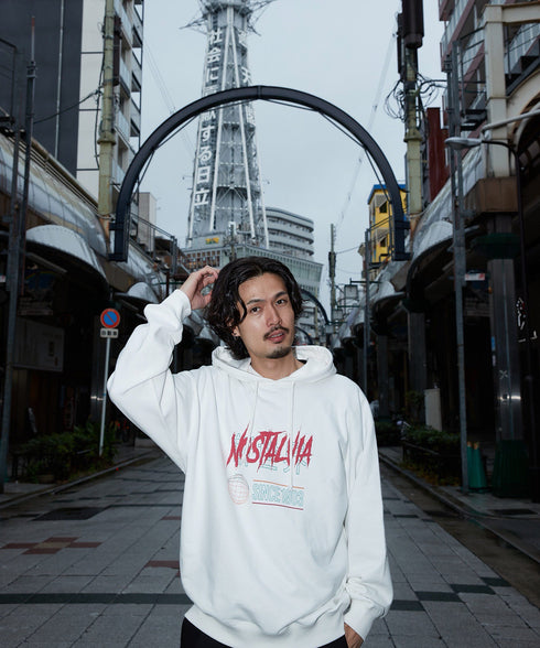 ザ・シンセカイ 裏毛パーカー ホワイト スタイリング1 新世界 プレセント ギフト クリスマス 贈り物 フーディー