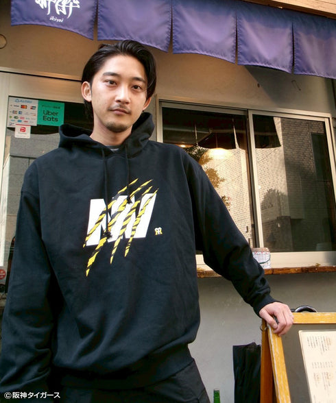 【一部予約】阪神タイガース ×NOSTALVIA(ノスタルヴィア) Tigers Claw / タイガースクロー裏毛パーカー