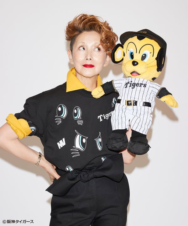 To-lucky's eye / トラッキーズアイTシャツブラックスタイリング1