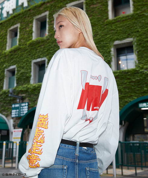 Tigers Fang / タイガースファングロングスリーブTシャツホワイトスタイリング6